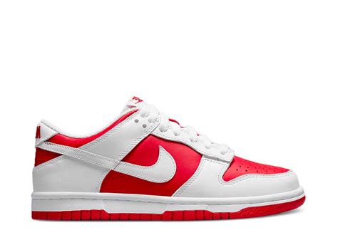 nike dunks low championship red